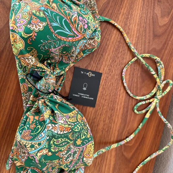 SKATIE Riviera Lyndi Top & Scarlett Bottoms NWT Small - Picture 2 of 4